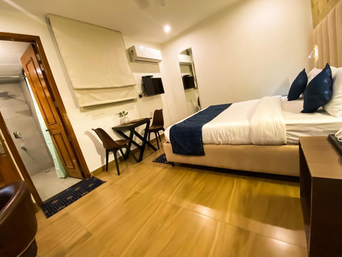 Sky Suites Гургаон Екстериор снимка